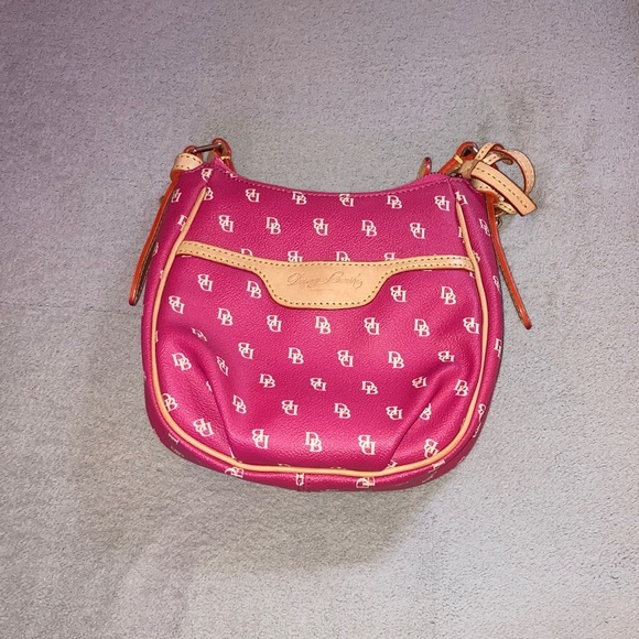 Dooney & Bourke Handbags - Dooney & Bourke Fuchsia Crossbody Bag